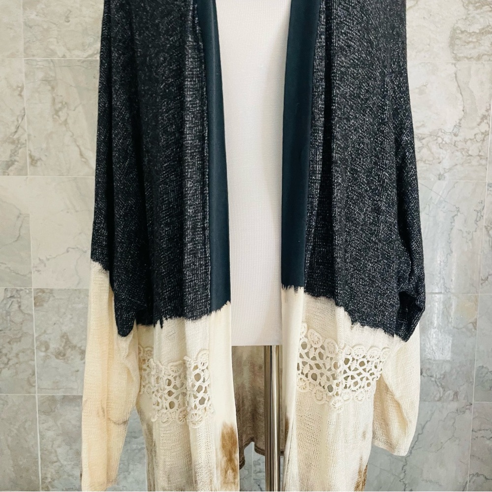 T Party Open Front Crochet Cardigan - Picture 4 of 7